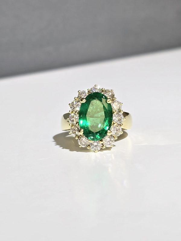 Anillo Realeza